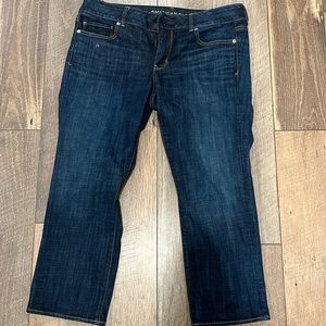 American eagle artist crop Sz 14